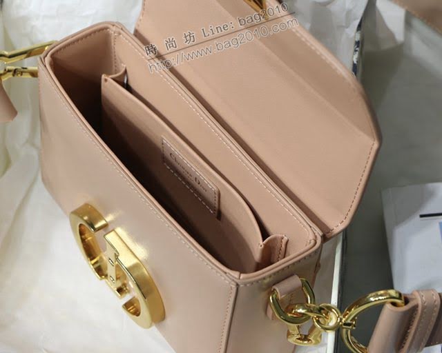 Dior女包 迪奧30 MontaigneMini Box蒙田包 Dior肩背斜挎包  dfk1763